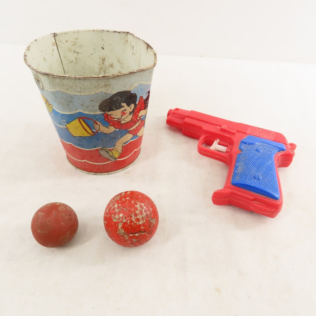 Vintage Cap Guns, Tops, Wind-Up Car & More - 7