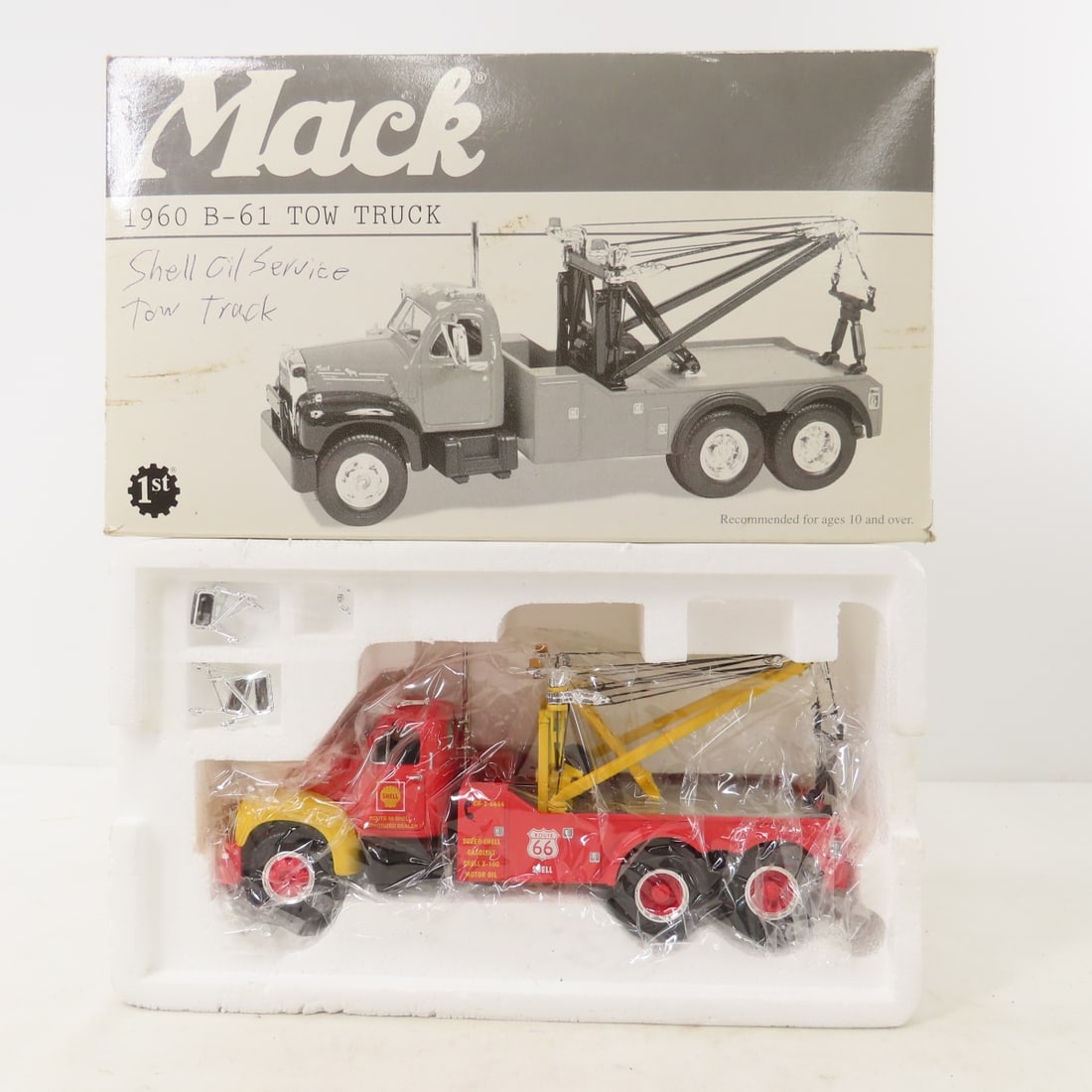3 1st Gear Mack 1:34 Scale Tow Trucks in Box - 2
