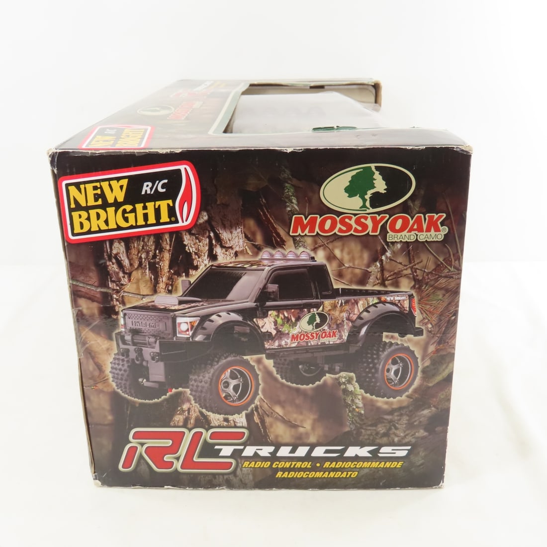 New Bright Mossy Oak RC Truck in Box - 3