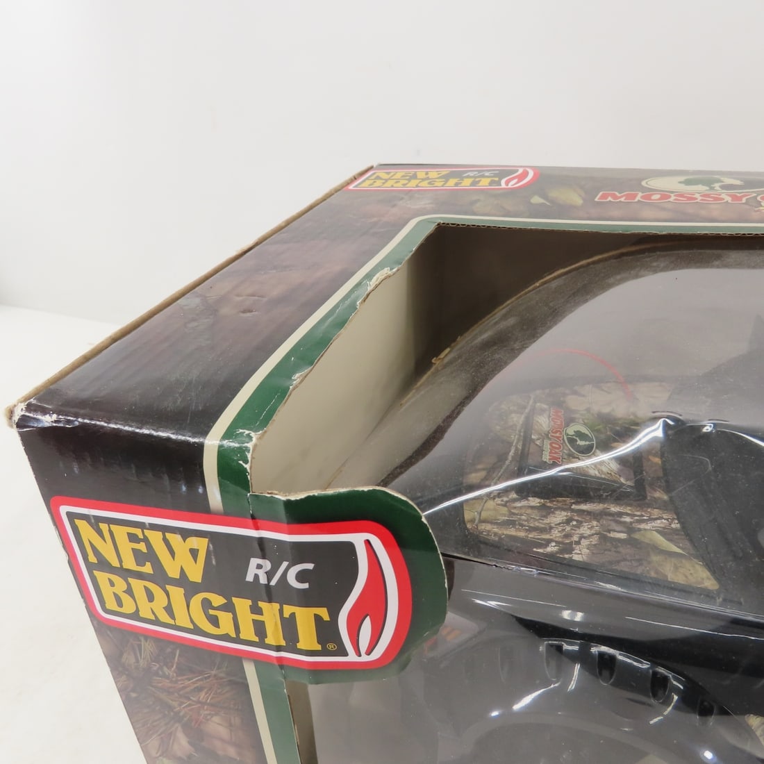 New Bright Mossy Oak RC Truck in Box - 9
