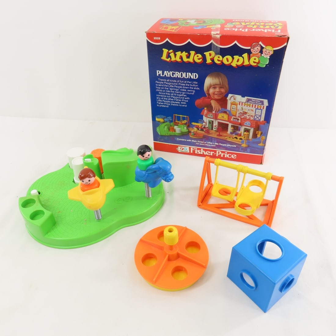 1985 Fisher Price Little People Sets & More - 6