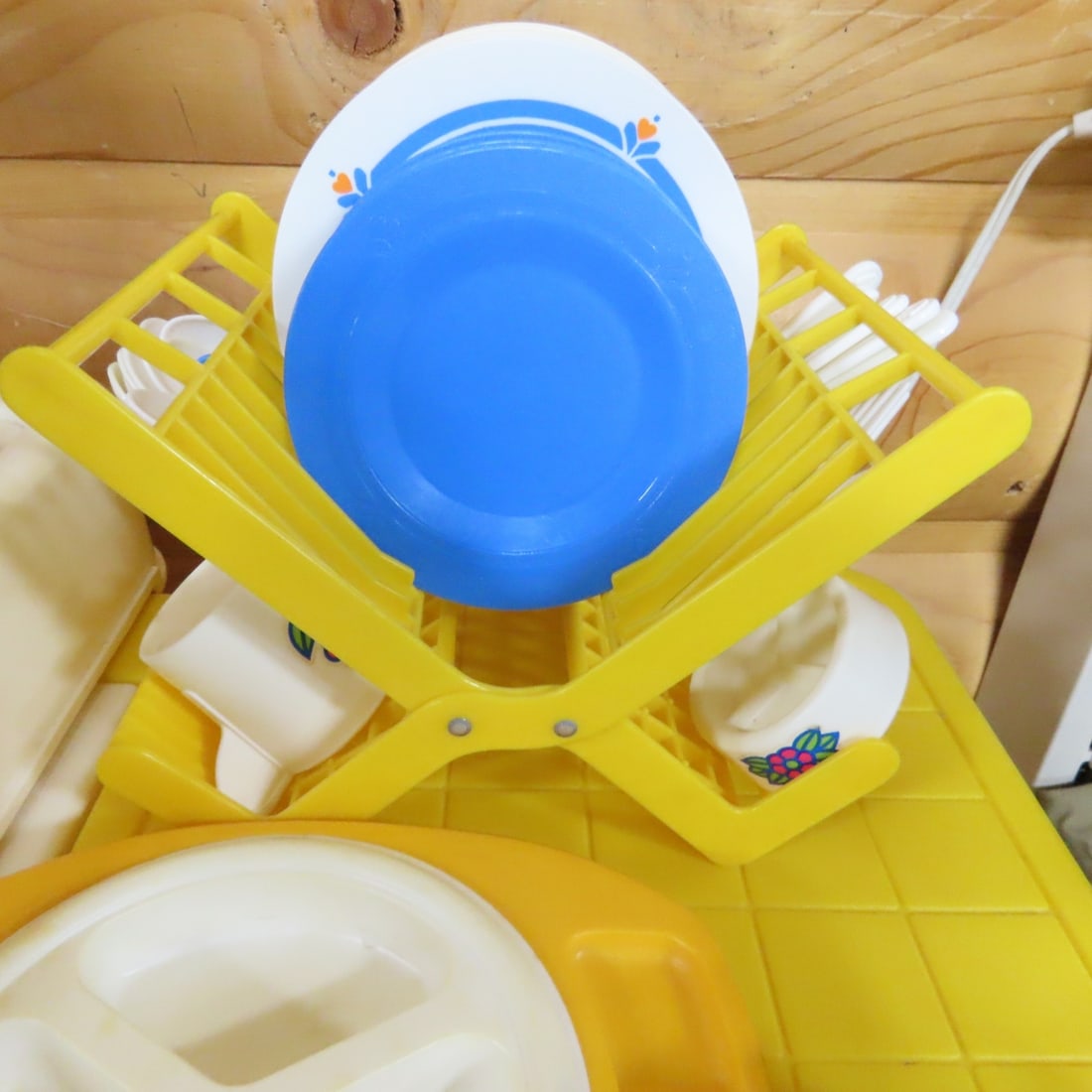 1980's Fisher Price Kitchen & More - 6