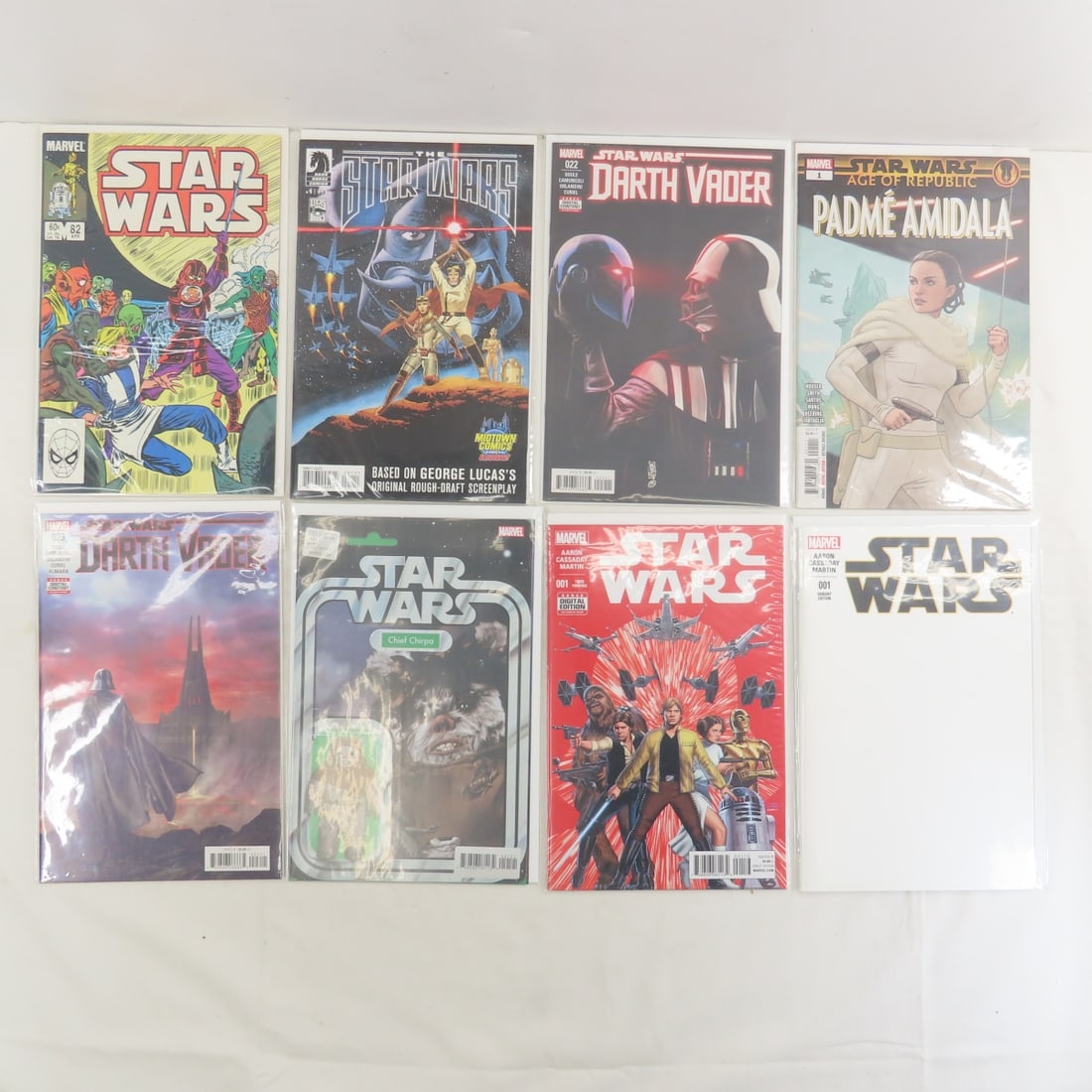 Star Wars: 5 hard covered books, paperback books - 2
