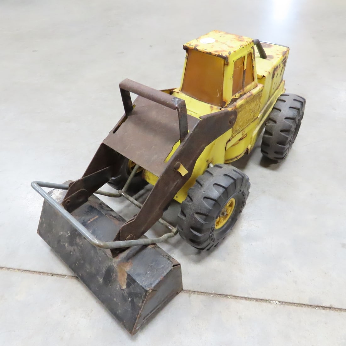 Vintage Tonka Bulldozer, Backhoe, Front End Loader - 12