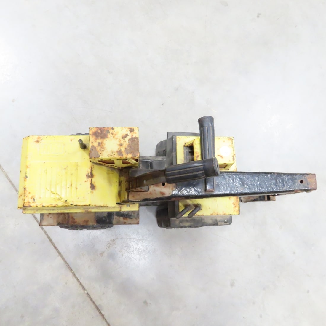 Vintage Tonka Bulldozer, Backhoe, Front End Loader - 17