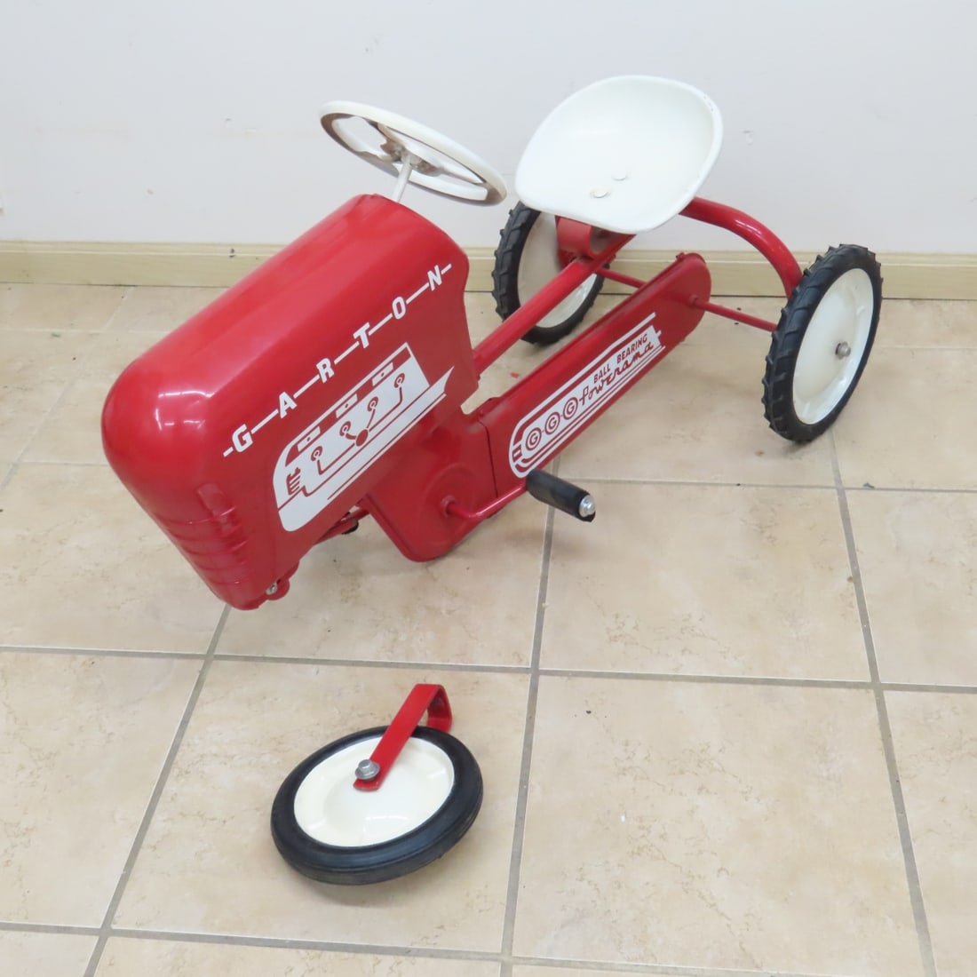 Restored Garton Powerama Chain Drive Pedal Tractor - 4