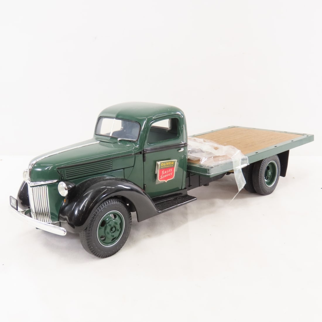 Hubley Dump Trucks, GMC Grain Truck & More - 9