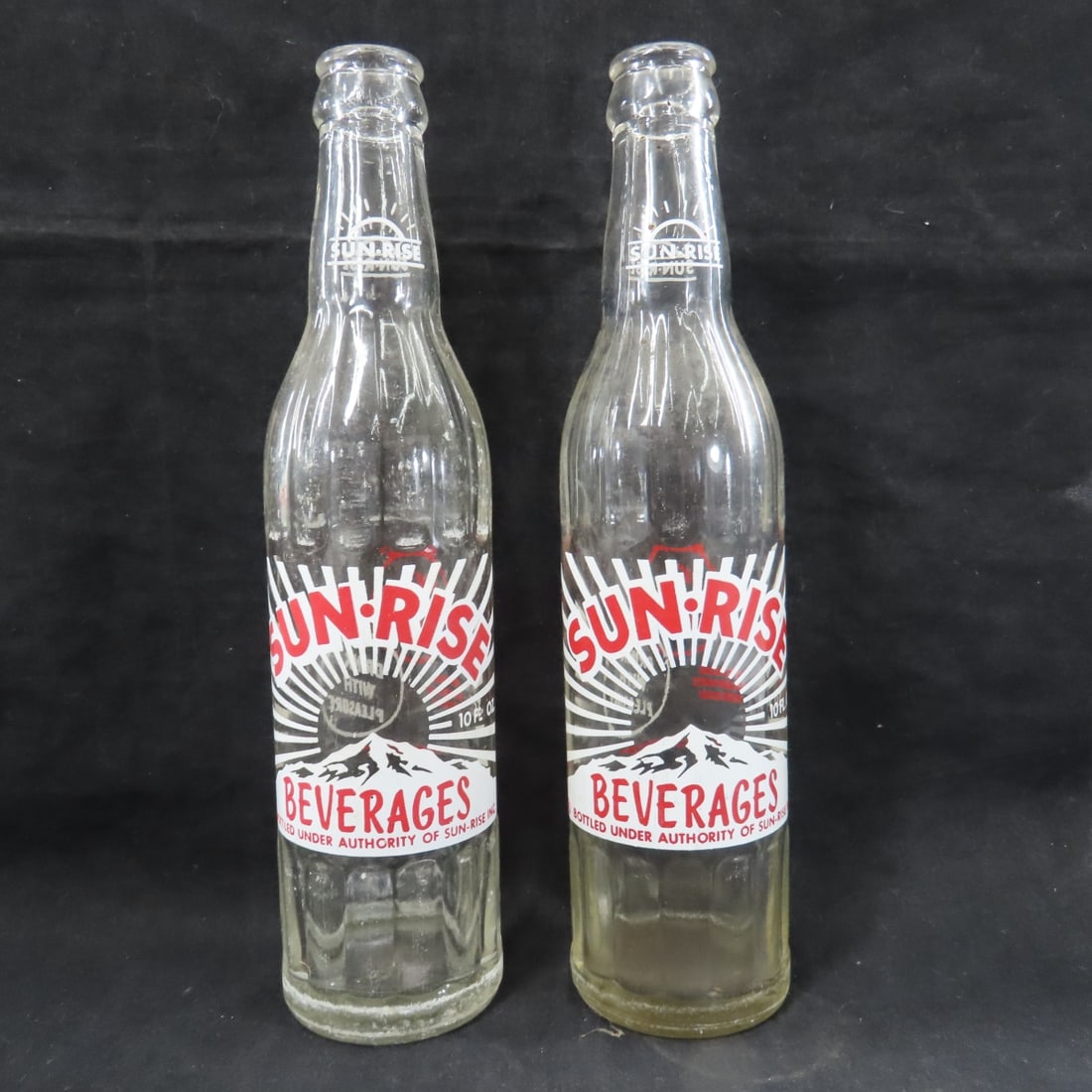 24 Vintage Sun-Rise Soda Bottles, Wood 7-Up Crate - 2