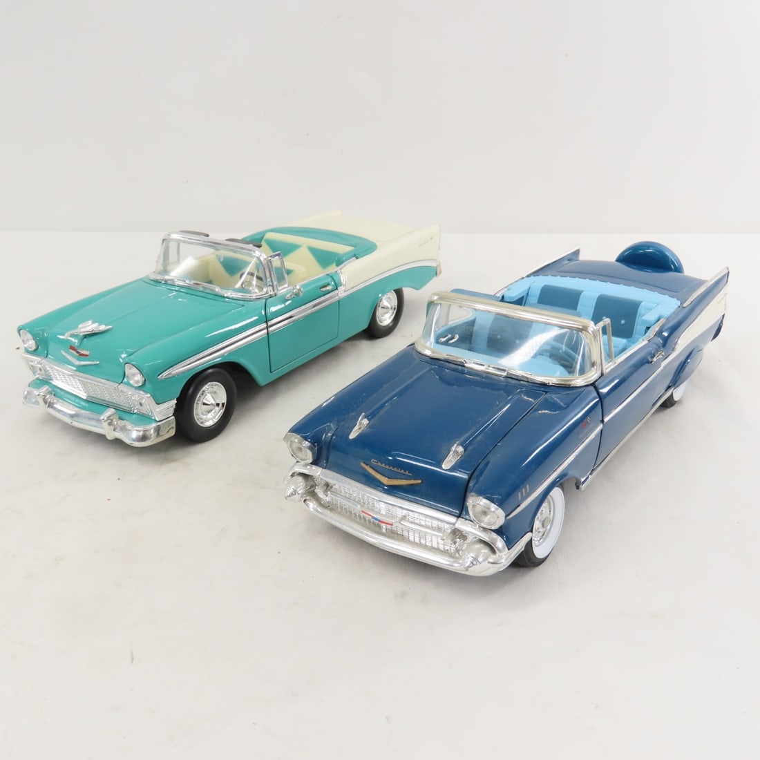 8 ERTL, Maisto & Other 1:18 Scale Classic Cars - 6