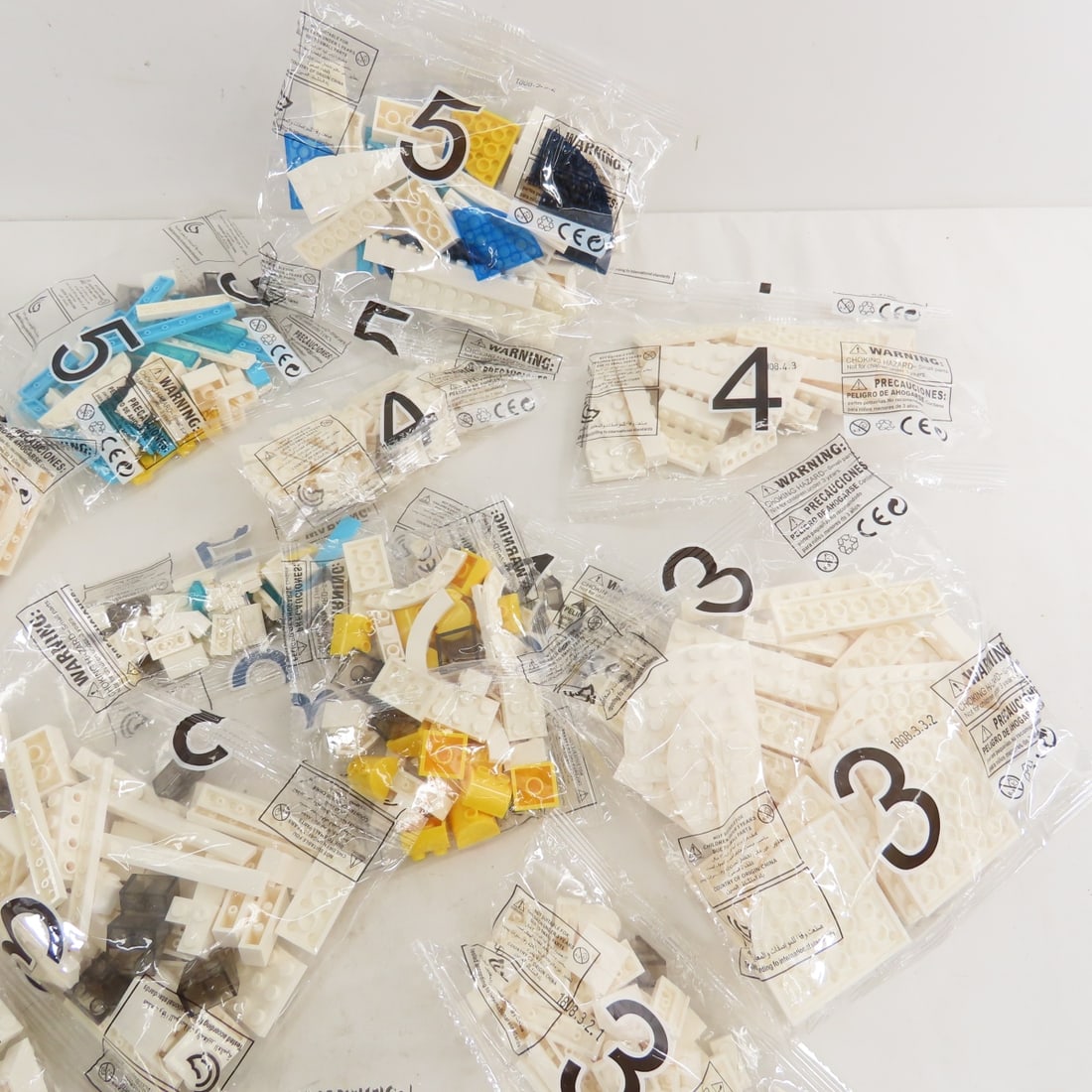 Nifeliz Cruise Liner Brick Building Set in Box - 4
