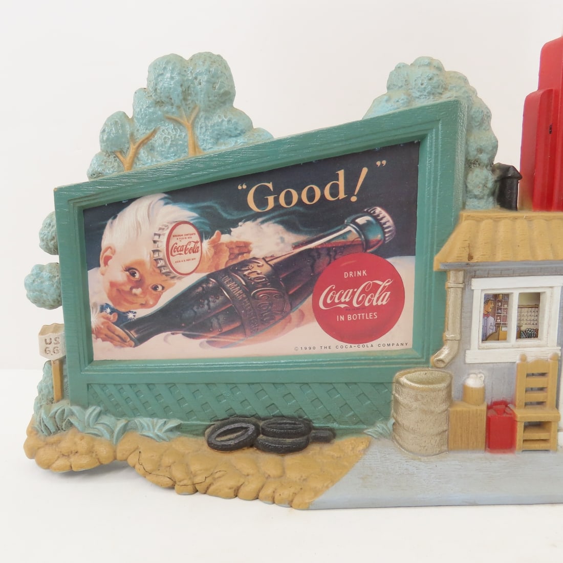 1990 Burwood Coca Cola Garage Scene Clock - 2