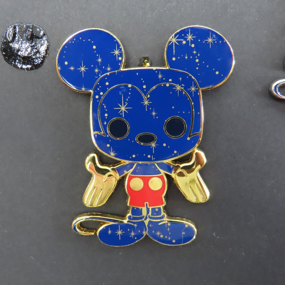 Funko Pop Disney 2020 Year of The Mouse Pin Set - 3