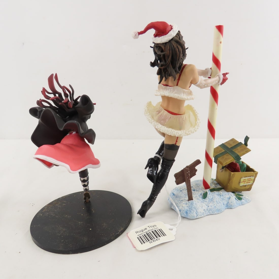 Killer Klowns, Demon Slayer, LOTR & Other Figures - 7