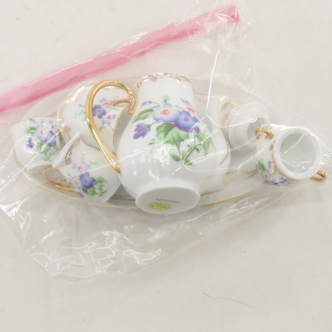Collection of Miniature Display Tea Sets, Baum - 16