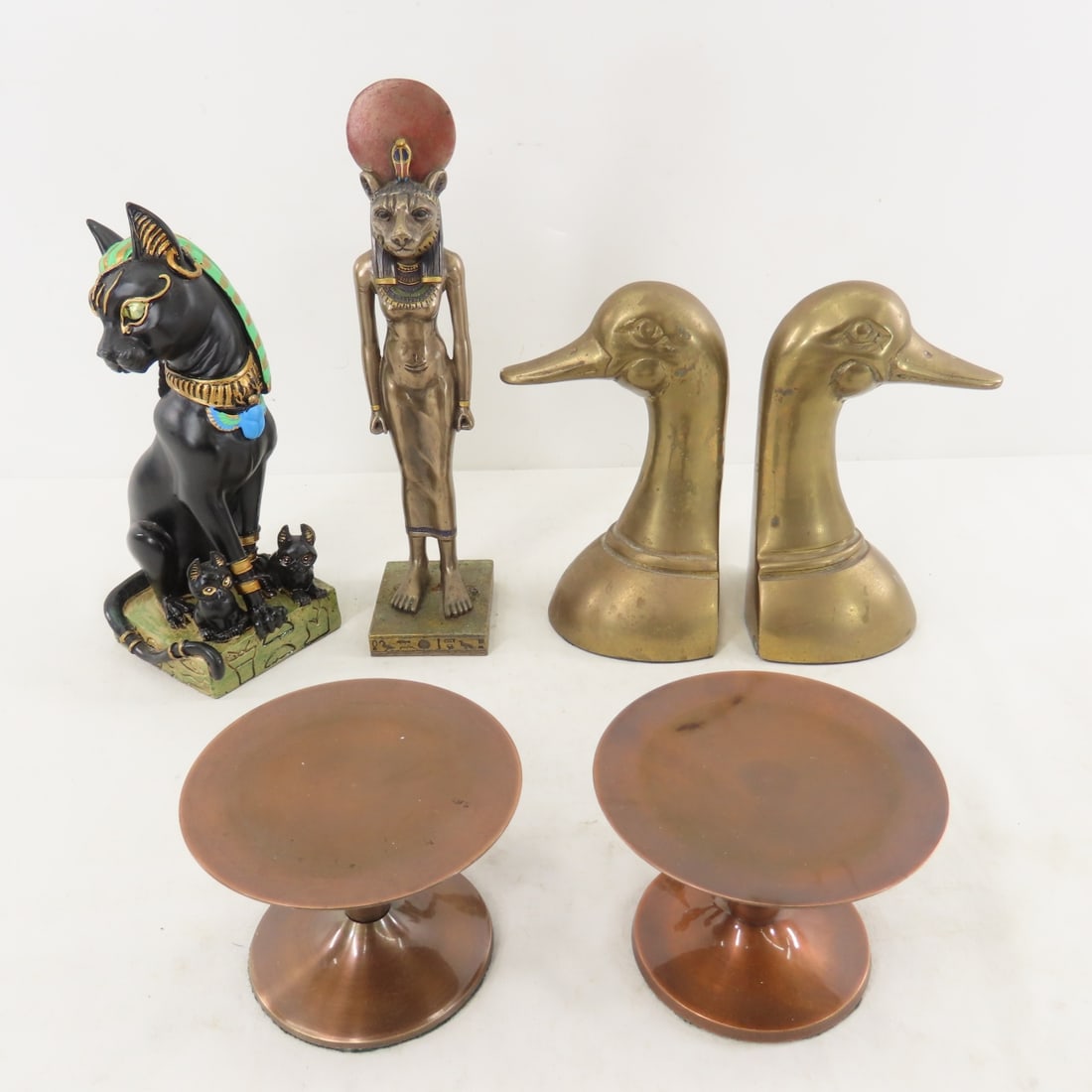 Wall Plaques, Bookends, Waffle Maker & More - 5
