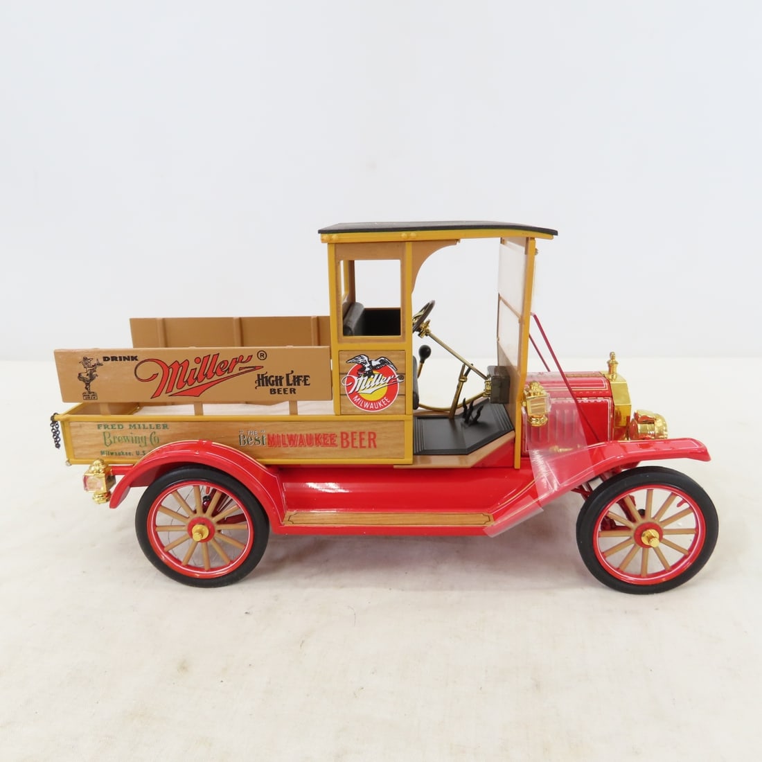 Franklin Mint Model T Miller Brewing Truck w/box - 5