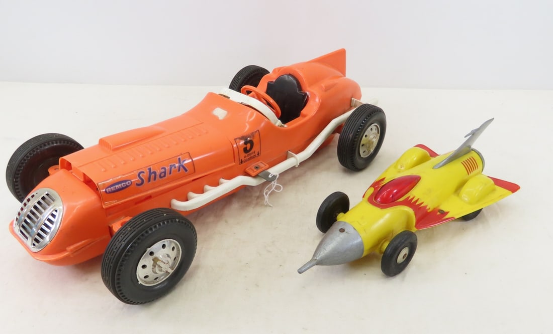 Remco Shark & Ideal Turbo Jet Car (1 of 20)