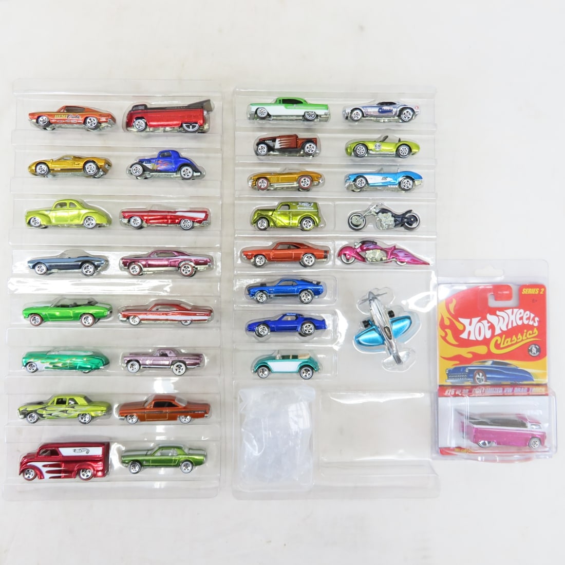 Hot Wheels Classics Series 2 Set in Original Box - 8