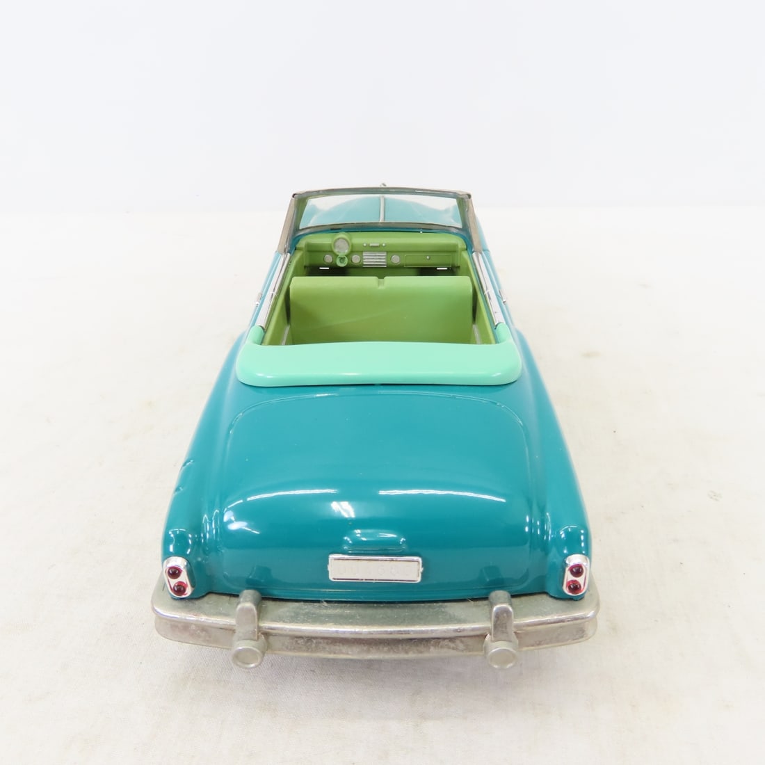 Fifties Co Japan 1950 Buick Tin Friction Car - 5