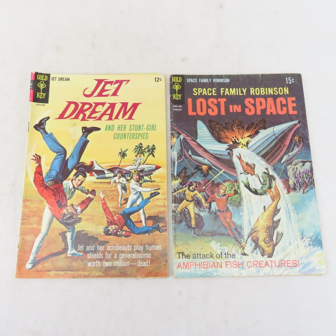 20 12-25 cent Comics Gold Key & King Flash Gordon - 7