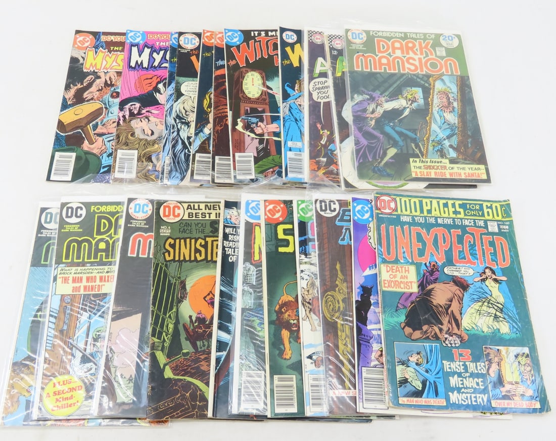 22 Vintage DC Comics, Witching Hour, Dark Mansion: 22 Vintage DC Comics, Witching Hour, Dark Mansion - and more. 20 cent and up cover prices. LOT SIZE: 11x8x4" 4 LBS All information and photos, which are part of the description) are intended to be as