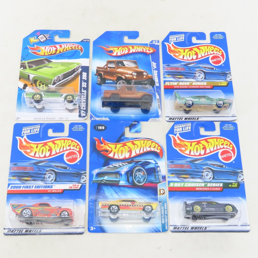 50 1990s & 2000s Hot Wheels Diecast Cars on cards - 4