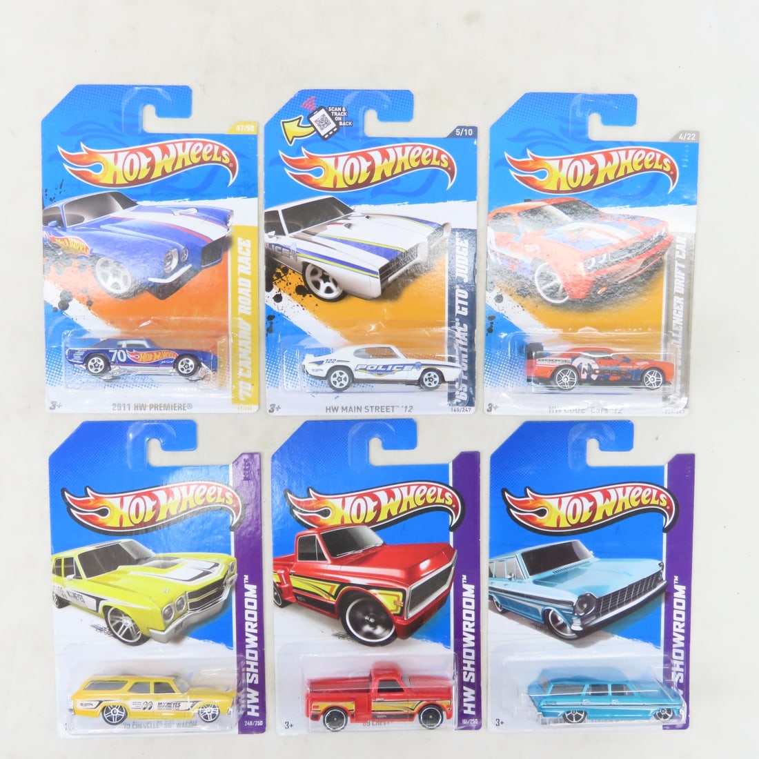 50 1990s & 2000s Hot Wheels Diecast Cars on cards - 5