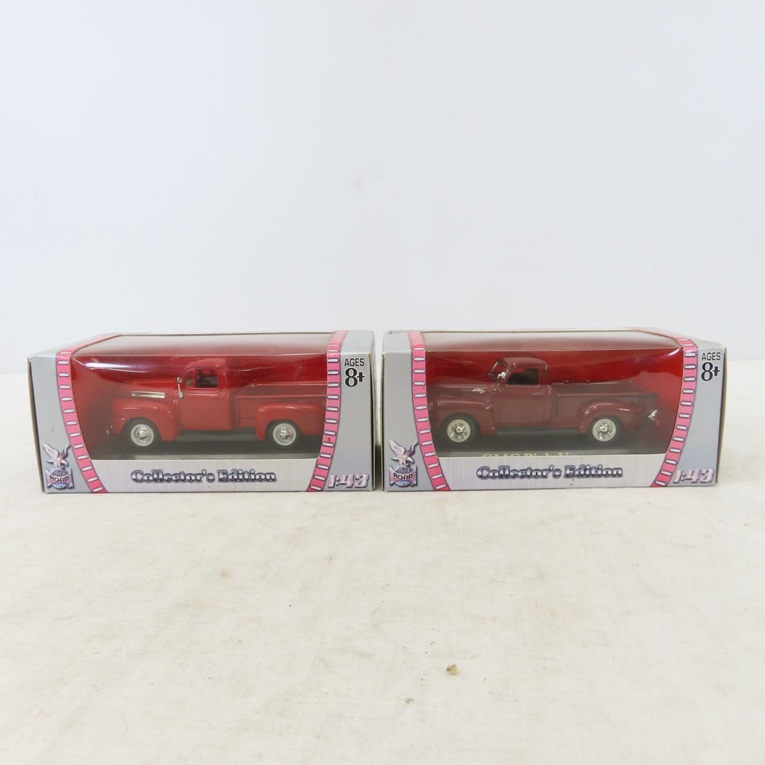 10 Road Signature Collector's Edition 1:43 Diecast - 7