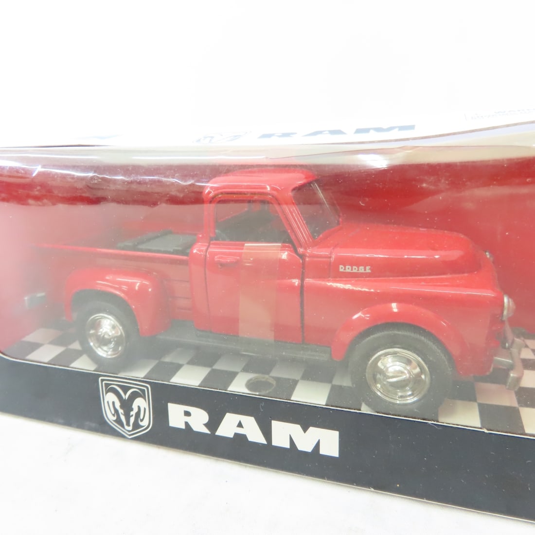 Motor Max,New Ray, Welly & Maisto Diecast in Boxes - 13