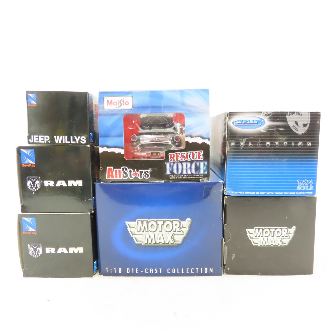 Motor Max,New Ray, Welly & Maisto Diecast in Boxes - 16