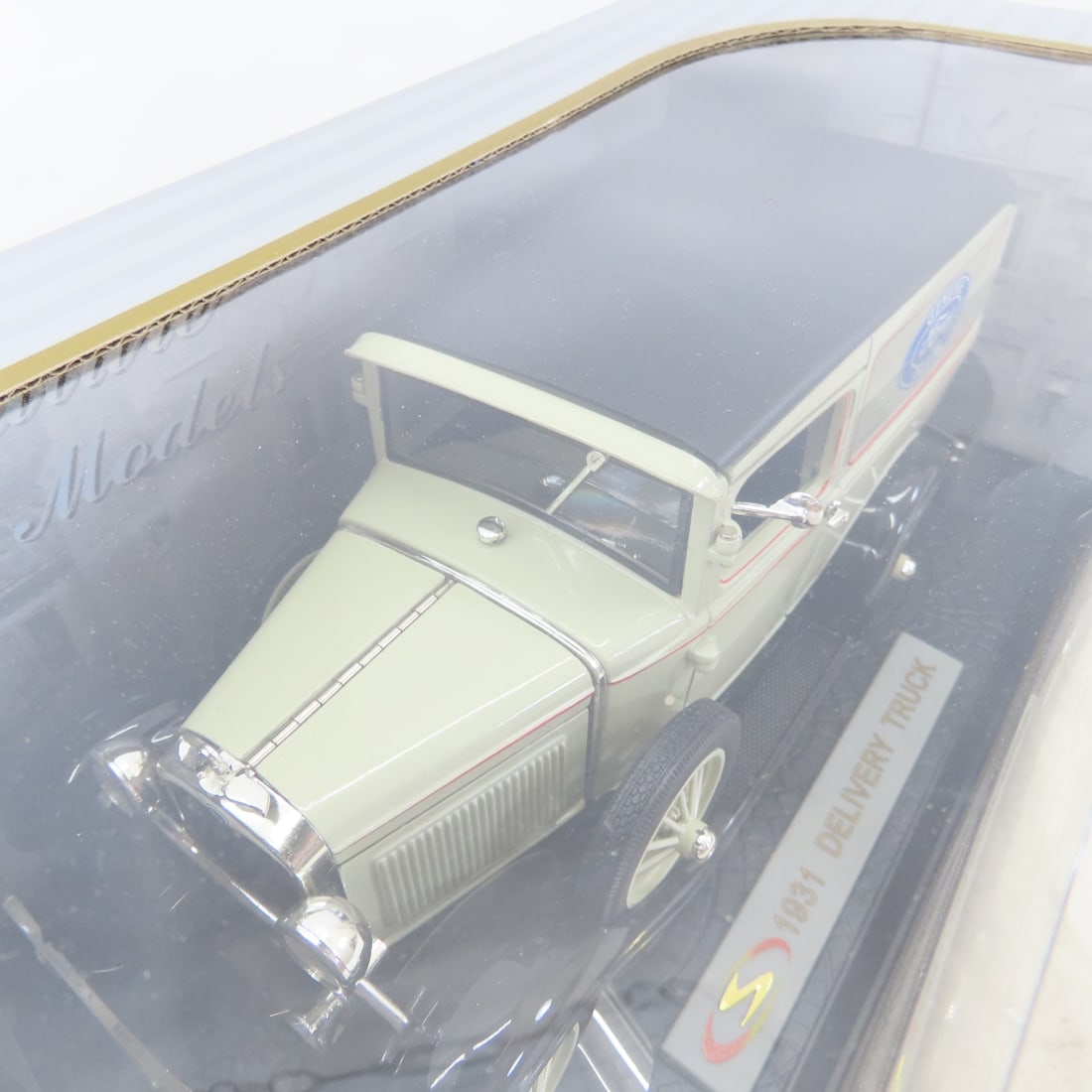 Signature Models 1931 Delivery Truck1:18 Diecast - 4