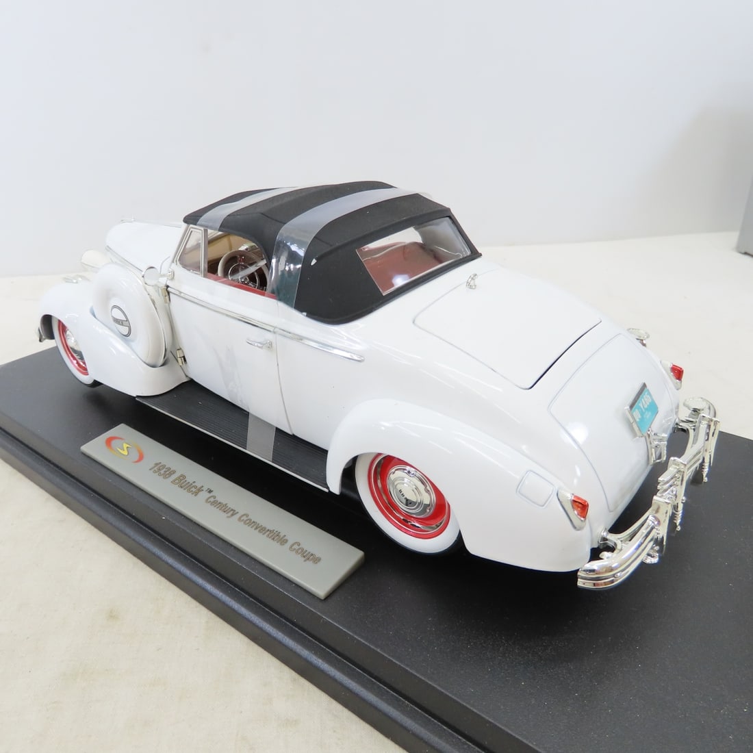 Signature Models1938 Buick Century Convertible - 4