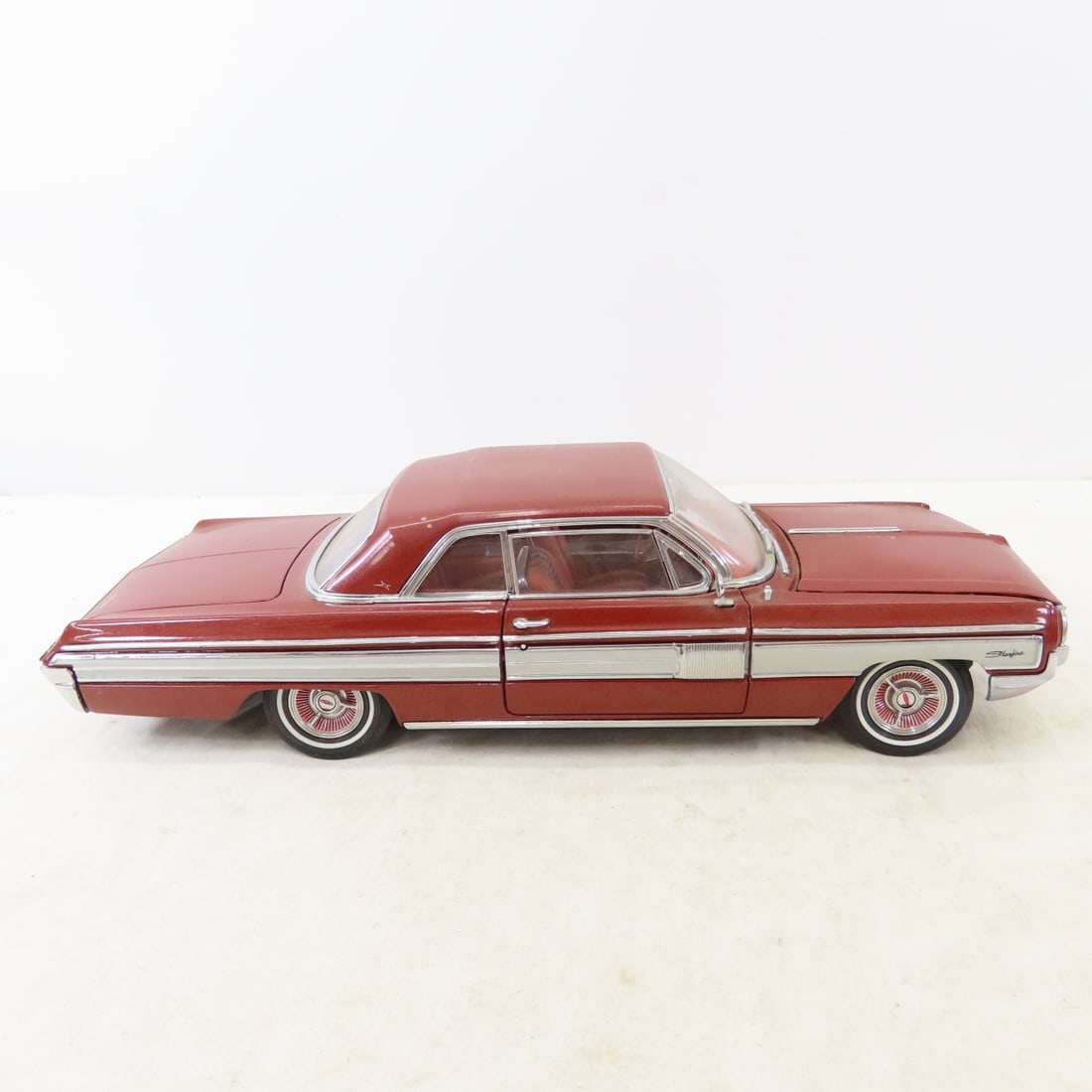 Road Signature, Signature Models & Motor Max 1:18 - 3