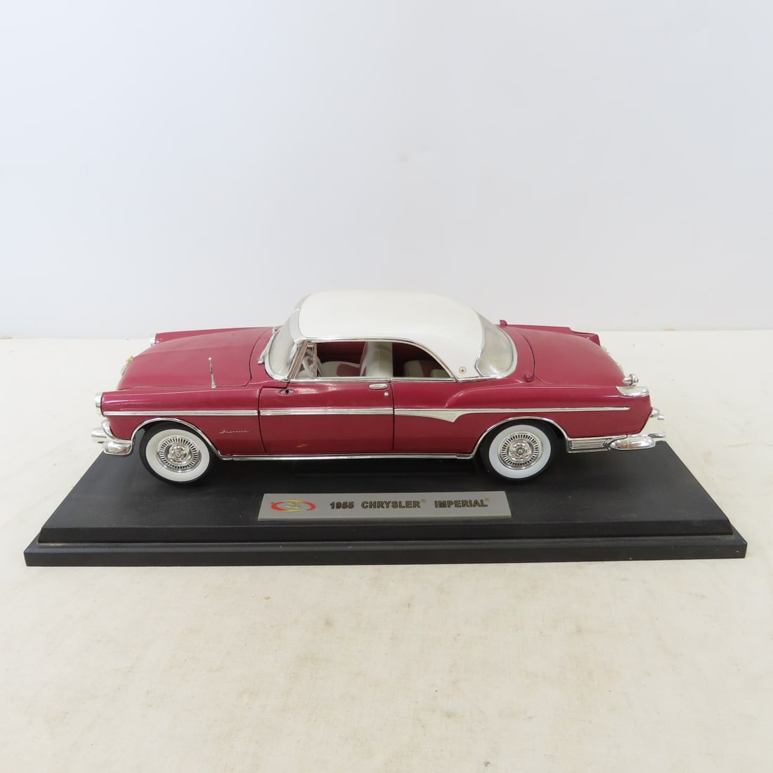 4 Road Signature, Signature Models & MotorMax 1:18 - 2