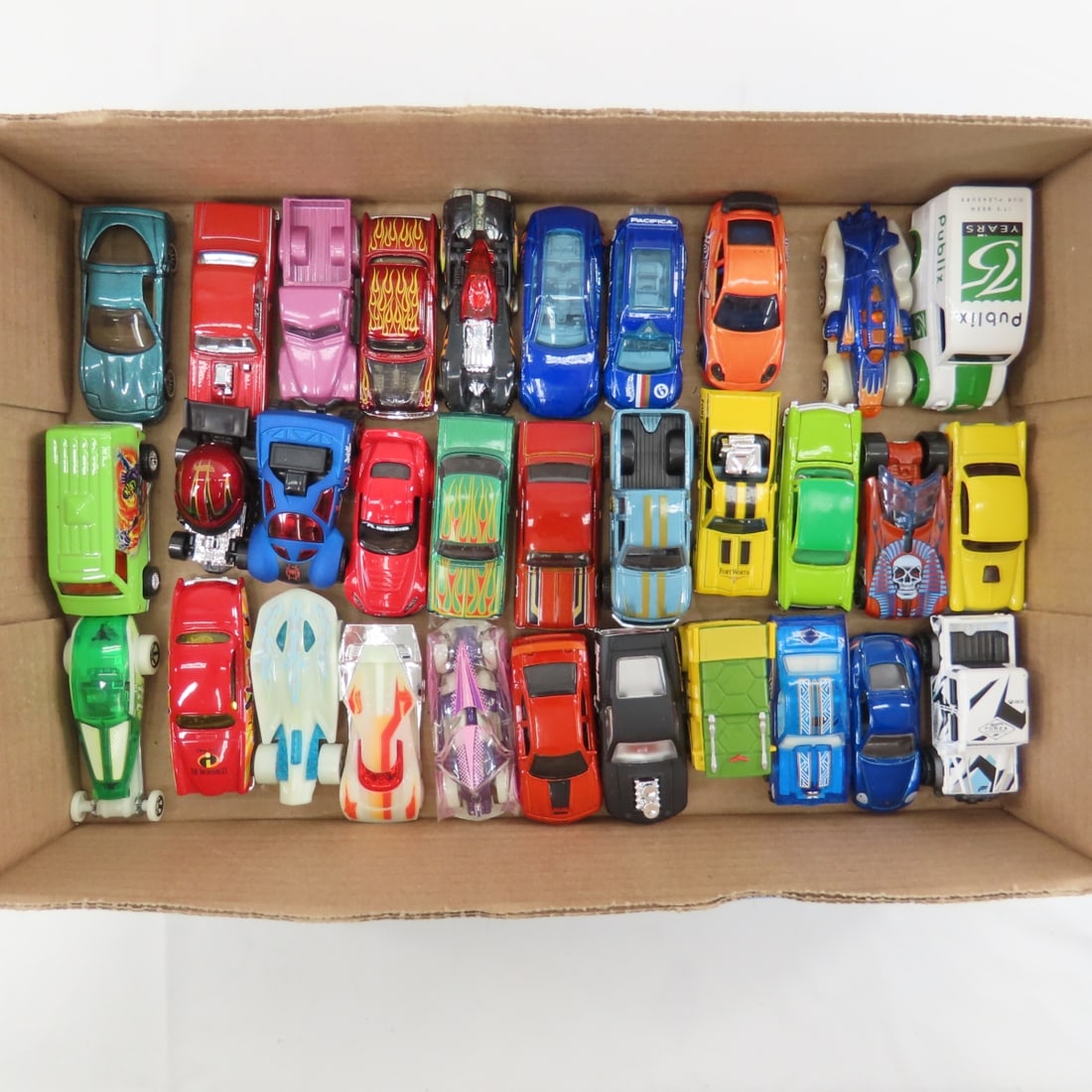 Collection of Loose Hot Wheels & similar diecast - 5