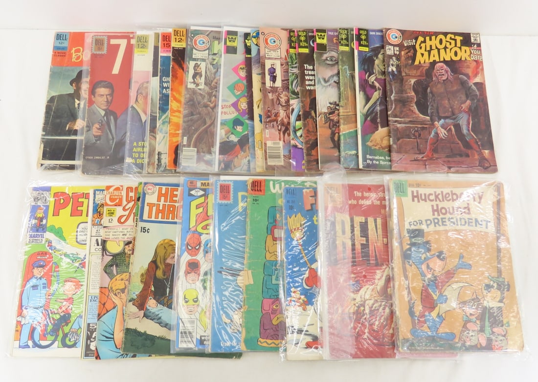 25+ Vintage Comics, Dell, Charleton, Gold Key, etc: 25+ Vintage Comics, Dell, Charleton, Gold Key, etc - 10 cent and up cover prices. LOT SIZE: 11x7x3" 4 LBS All information and photos, which are part of the description) are intended to be as accurate