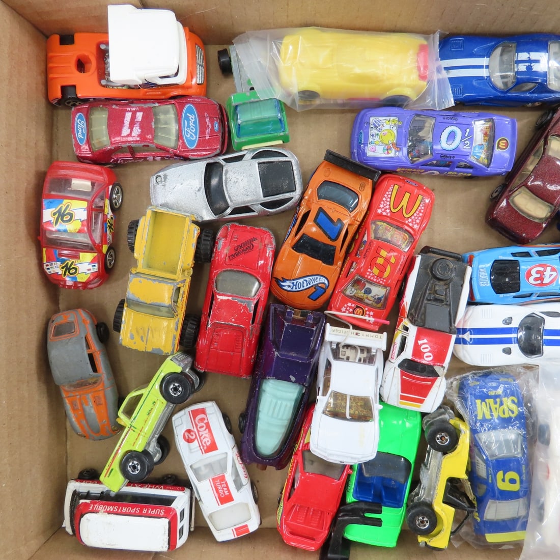 Collection of Loose Hot Wheels & similar diecast - 3