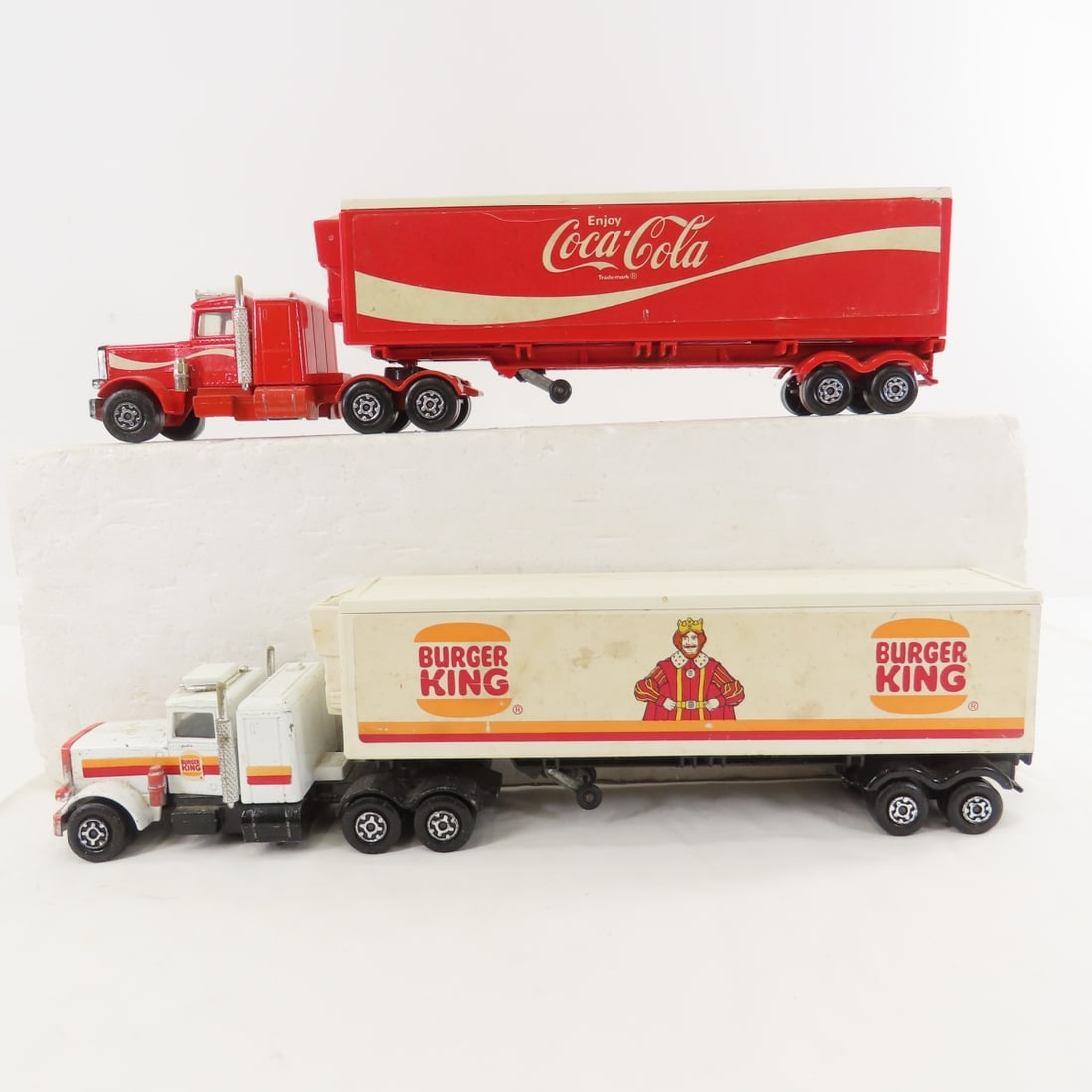Matchbox Super Kings Trucks & Trailers - 3