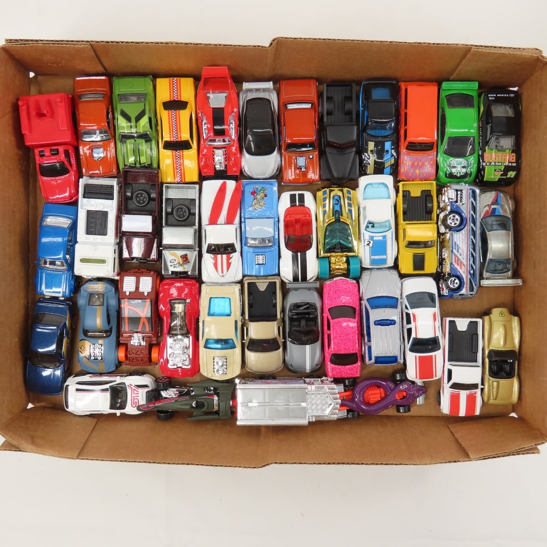 Collection of Loose Hot Wheels & similar diecast - 2