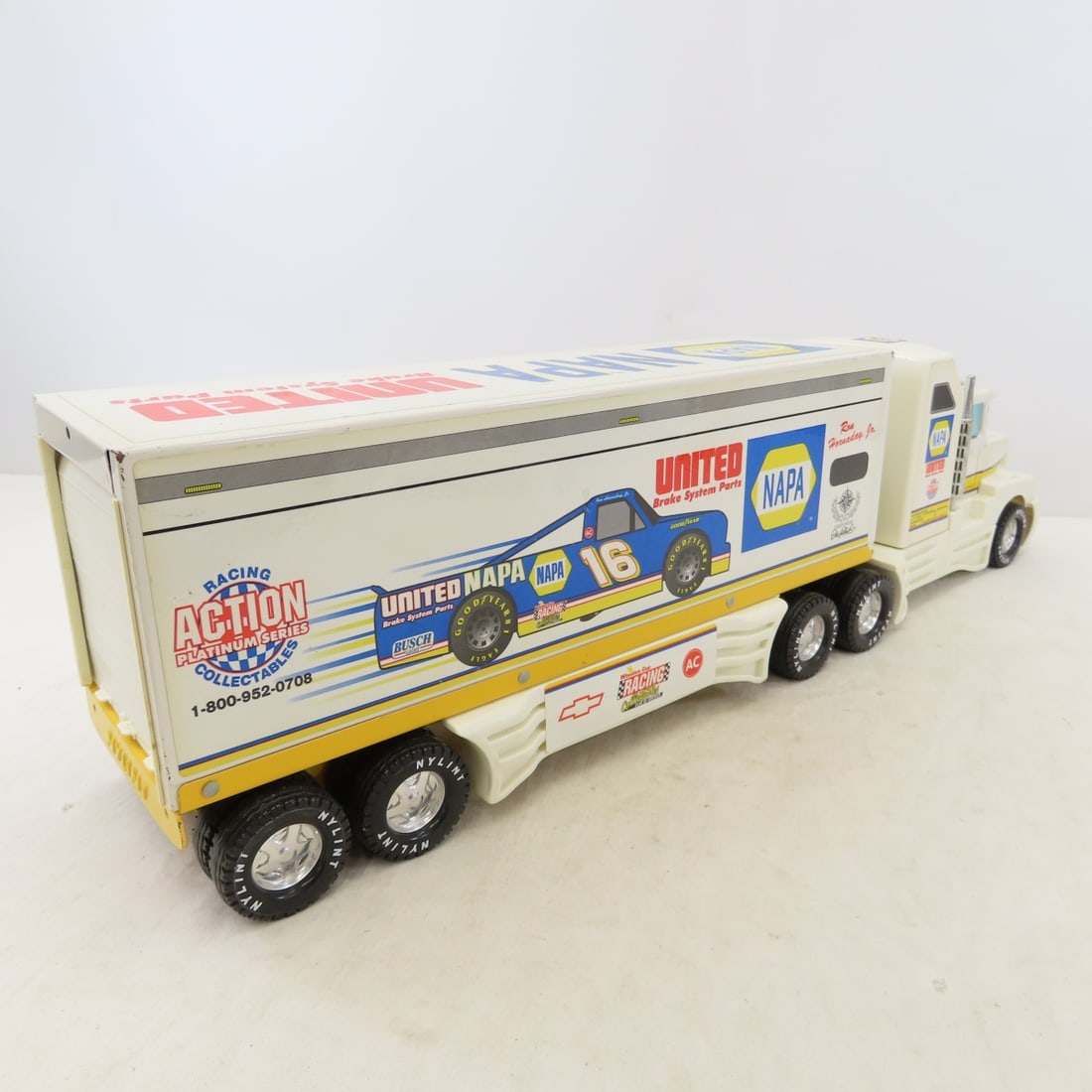 Nylint NAPA United Brake Systems Tractor Trailer - 5