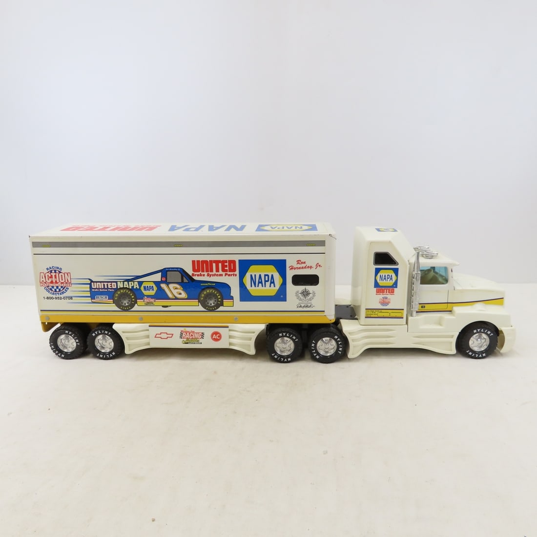 Nylint NAPA United Brake Systems Tractor Trailer - 6