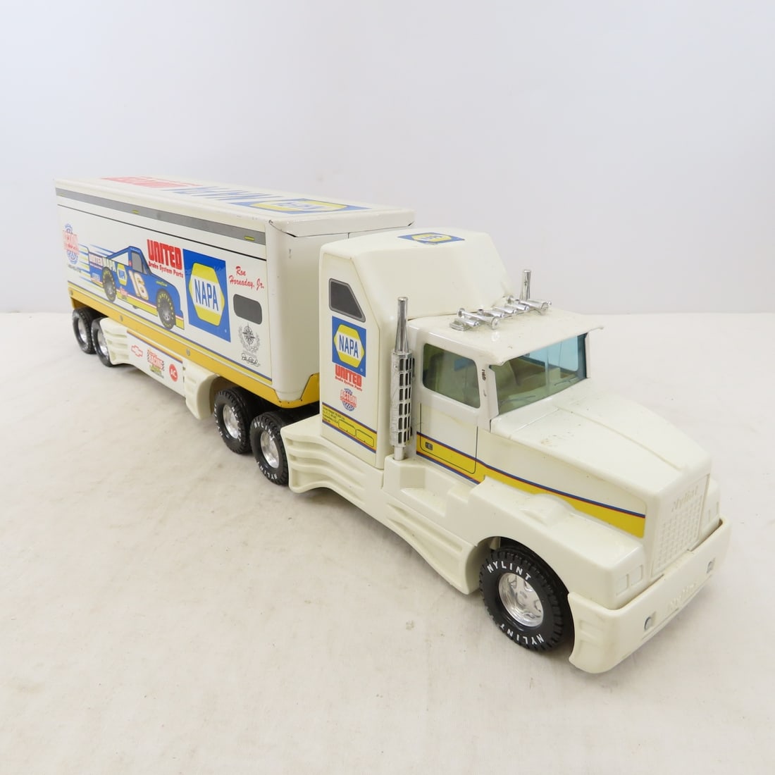 Nylint NAPA United Brake Systems Tractor Trailer - 7