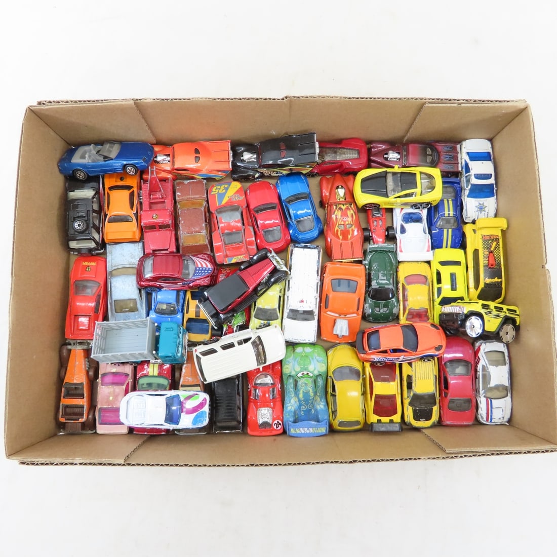 Collection of Loose Hot Wheels & similar diecast - 11