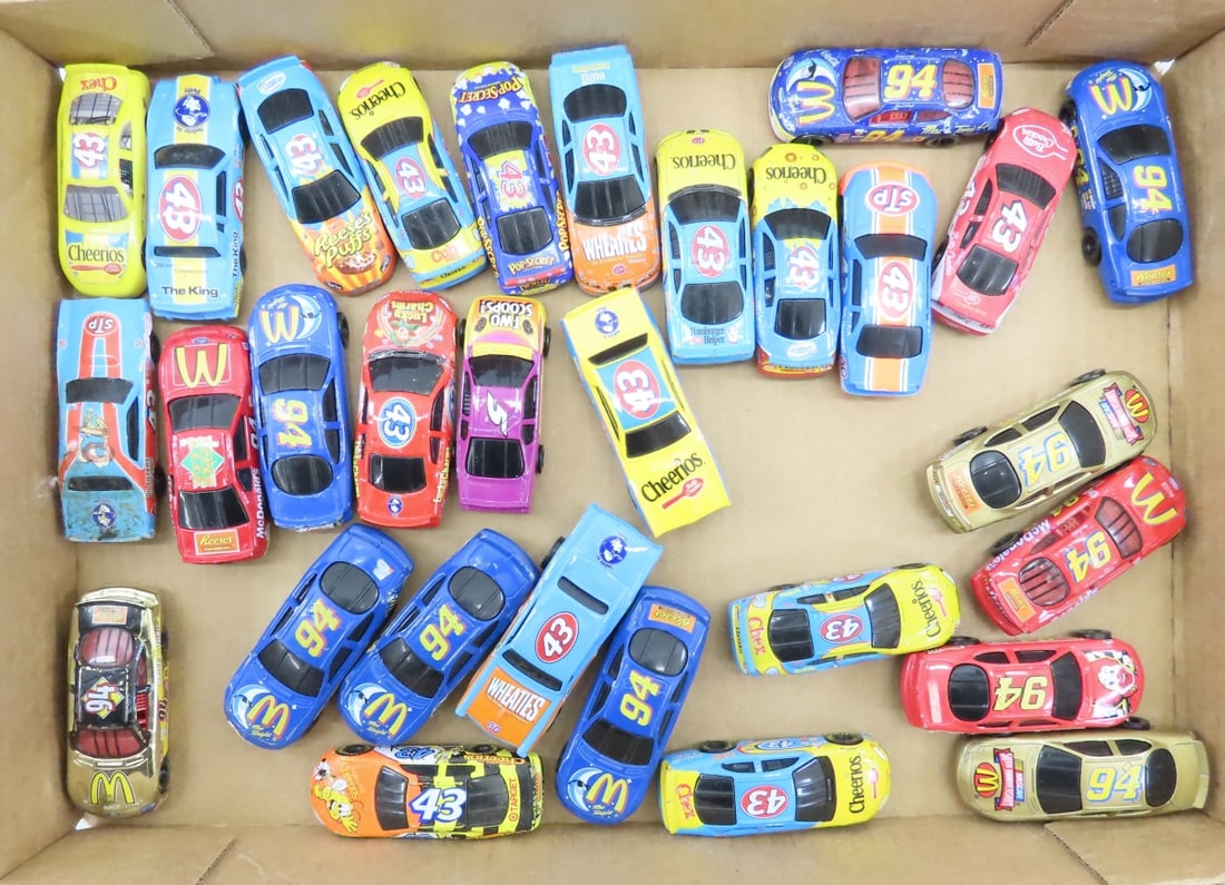Collection of Loose Hot Wheels & similar diecast - 2