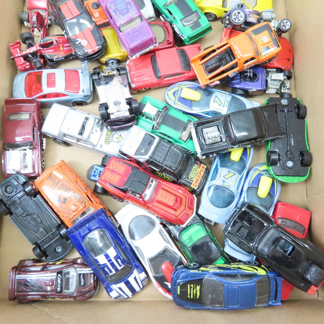 Collection of Loose Hot Wheels & similar diecast - 3