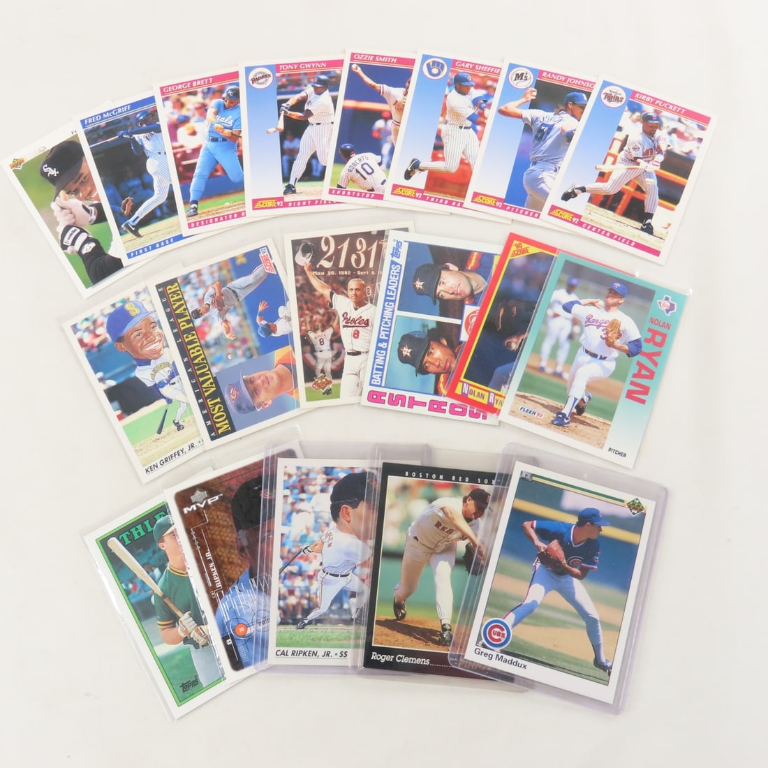 Approx 1000 1990-Newer Baseball Cards- mixed - 9