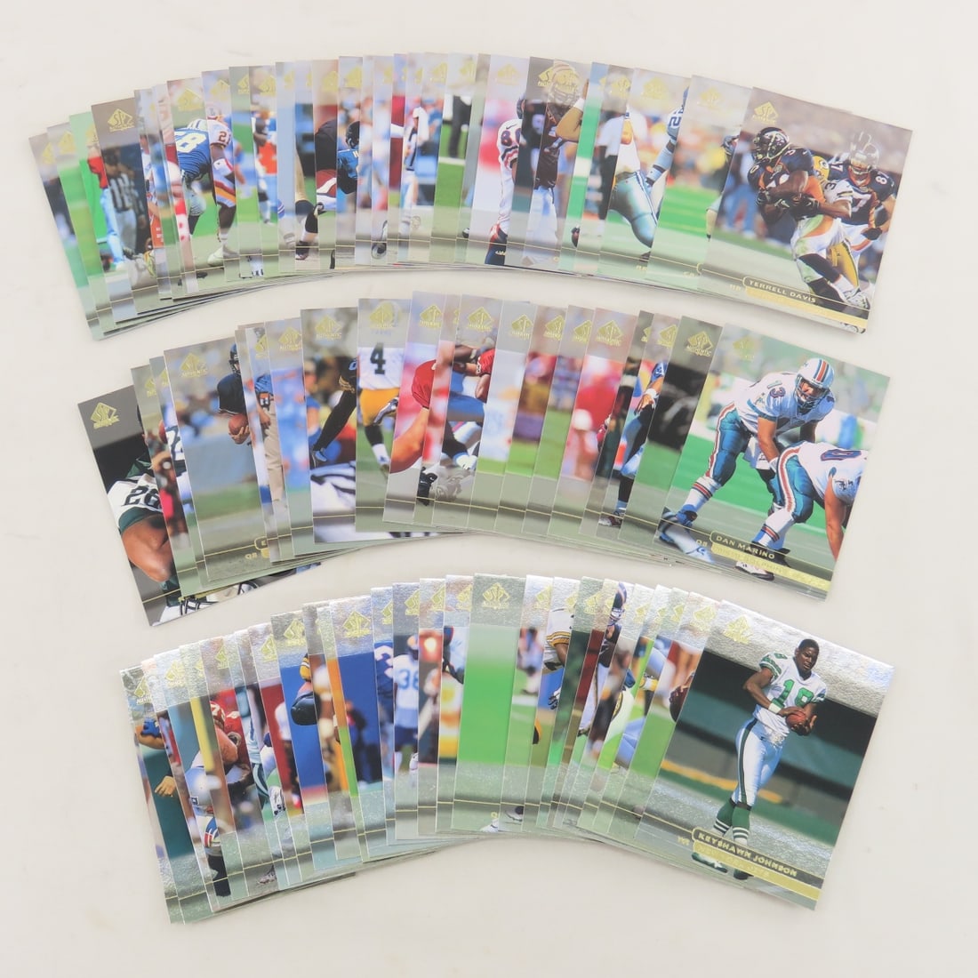 Mixed Loose 1990- Current NFL Cards - 4
