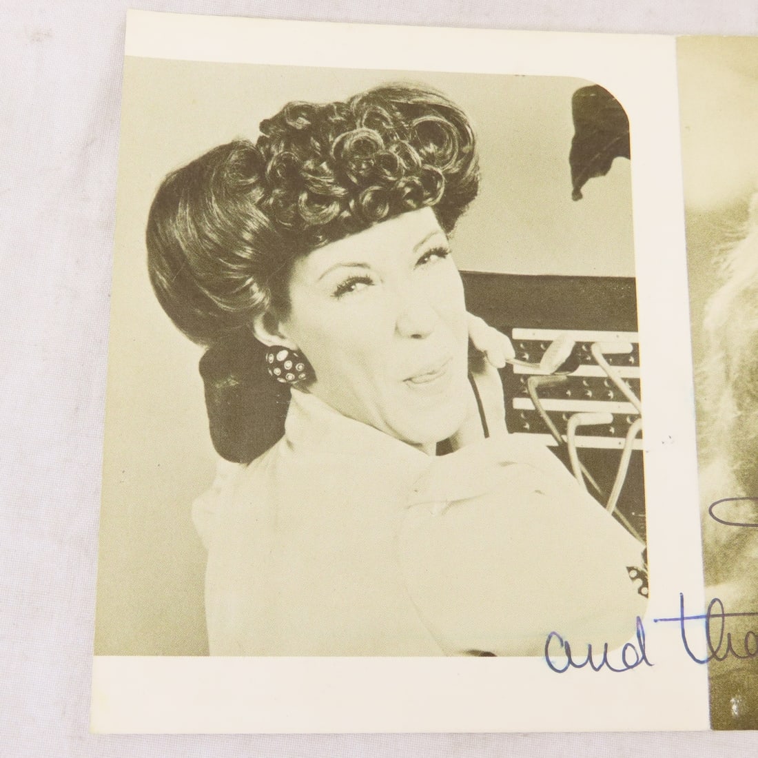 Lily Tomlin Autographed Photo Tri-Fold Card - 2