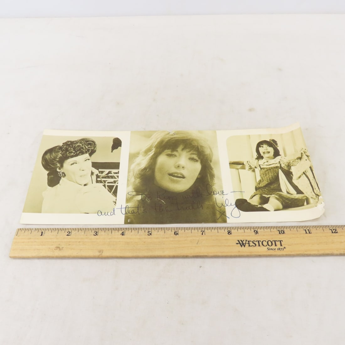 Lily Tomlin Autographed Photo Tri-Fold Card - 7