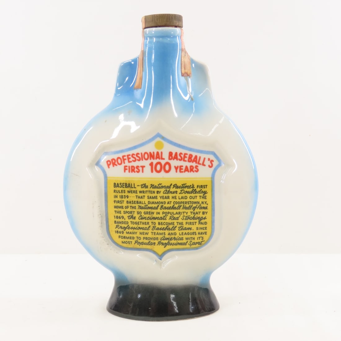 Baseball Bobbleheads, Figures, Books & Decanter - 3